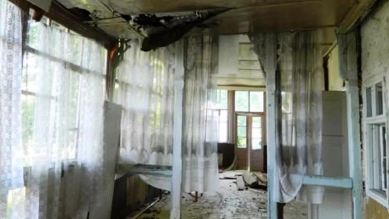 Preotul din Bădăcin face eforturi imense pentru renovarea casei lui Iuliu Maniu, în timp ce omul lui Soros nu dă niciun ban pentru a sprijini consolidarea (FOTO)