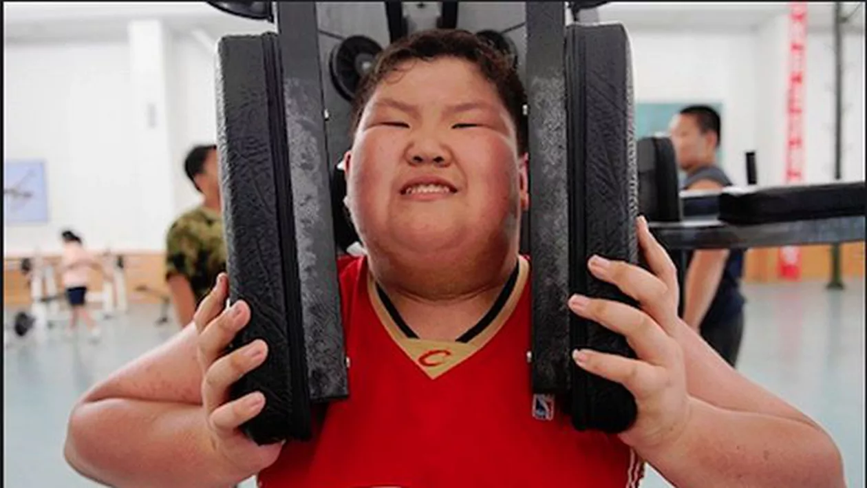 Planul oficialilor chinezi contra obezității: Sportul va fi noua deviză națională