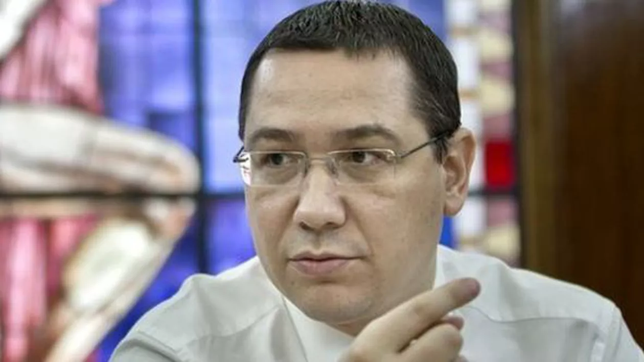 Victor Ponta critică în termeni duri numirea unui selecționer străin la națională: "Soluția este să aducem străini să ne conducă!?"