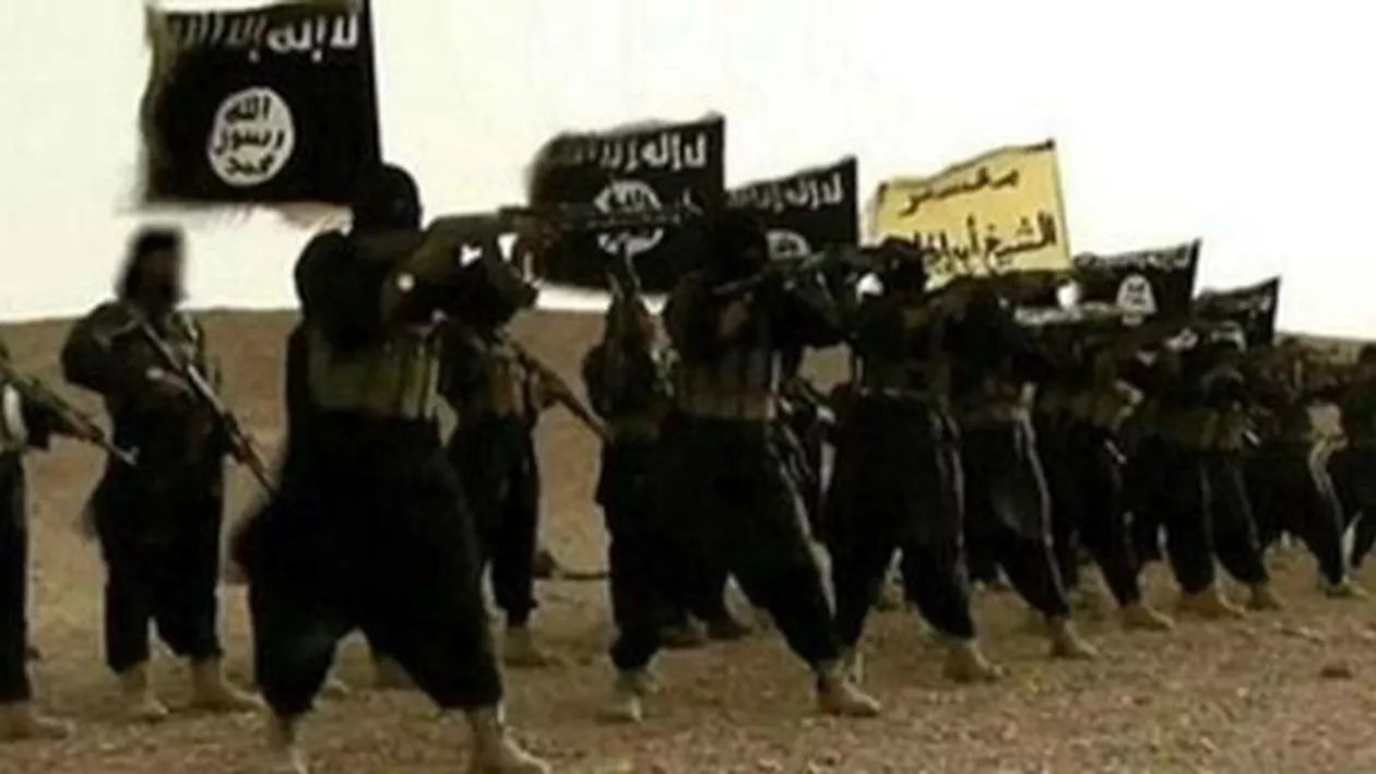 ISIS atrage tot mai mulți combatanți din rândul tinerilor cu educație aleasă și care provin din familii înstărite. ”A devenit o modă”, susține Ministrul de Interne din Bangladesh
