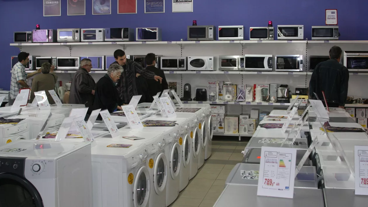 „N-o să mai avem nici măcar un şurub românesc“. Absența producţiei locale obligă România să recurgă la consumul din import