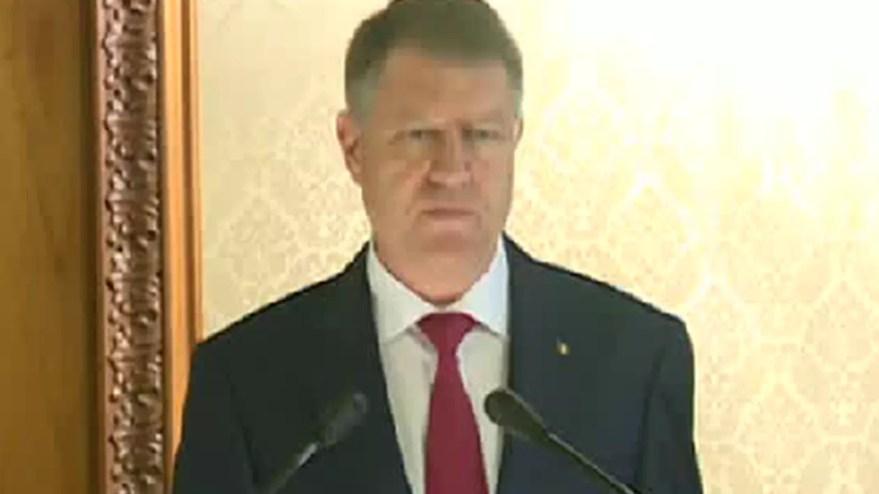 ”Este necesară decuplarea clientelei de la banul public, prin eliminarea corupţiei şi reducerea birocraţiei”. Iohannis: A fi cetățean nu înseamnă doar a avea obligații fiscale, ci și dreptul de a cere corectitudine (VIDEO)