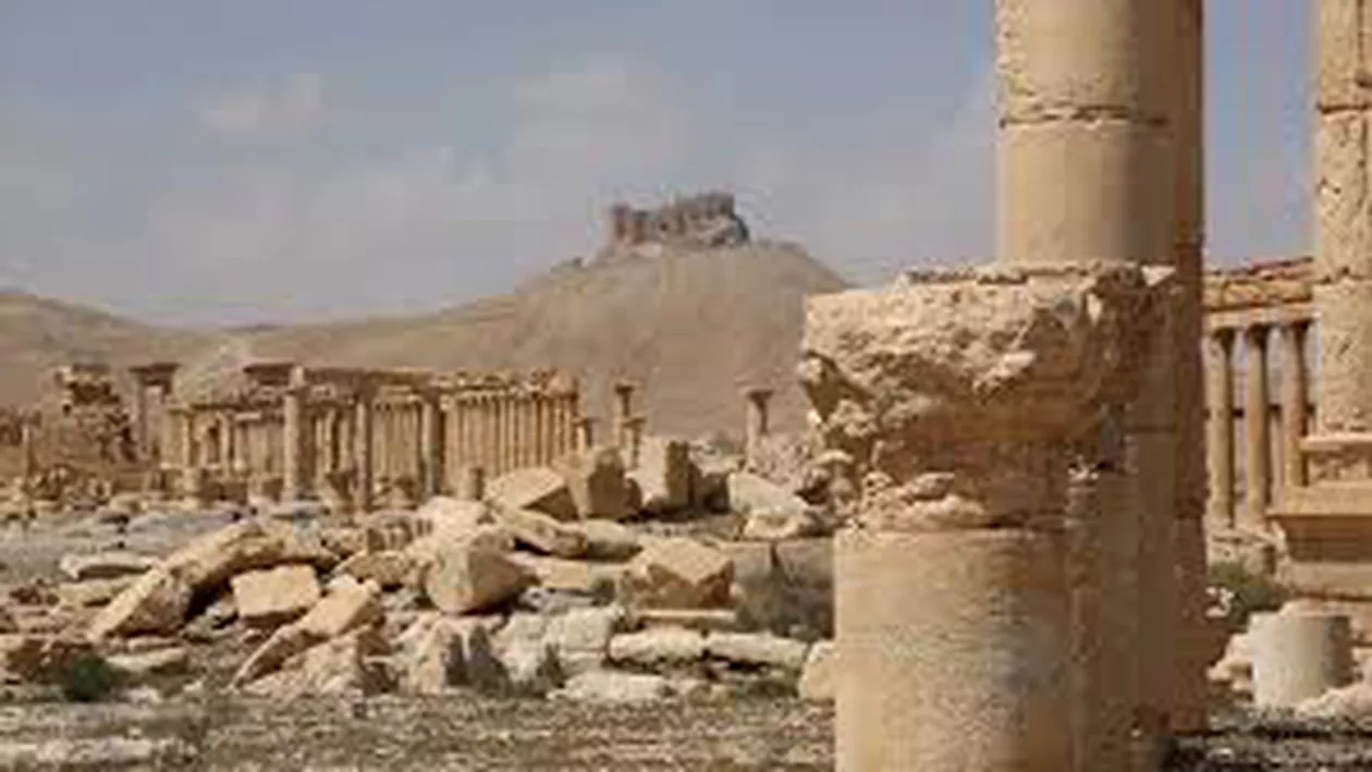 Statul Islamic a făcut public un nou filmuleț în care distruge vestigii ale orașului Palmyra (VIDEO)