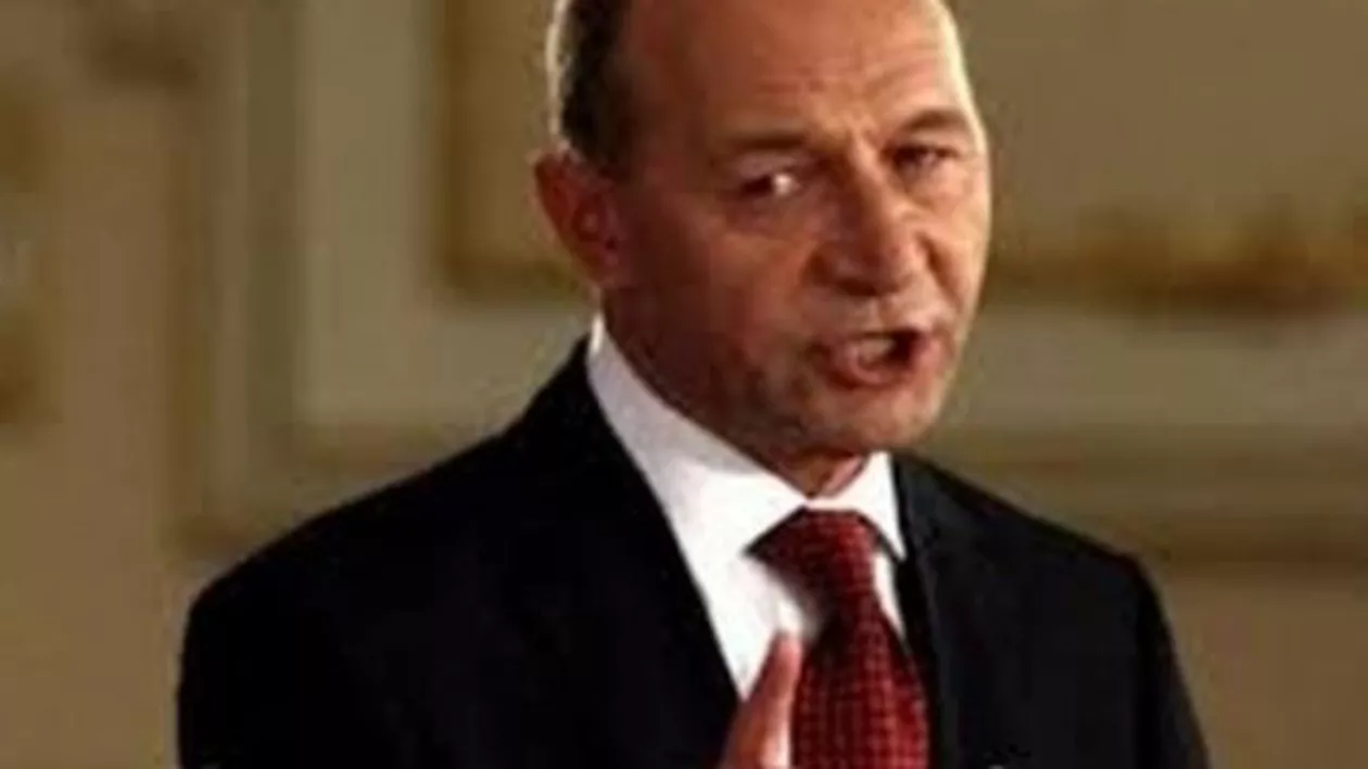 Traian Băsescu: Arestările preventive sunt un abuz mare de serviciu. Să fie foarte atenţi procurorii şi judecătorii