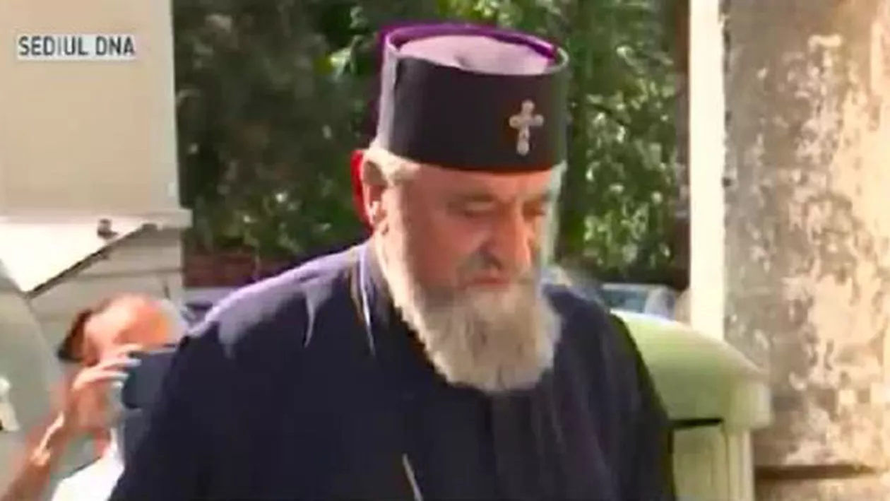 Mitropolitul Ardealului, audiat la DNA în calitate de martor în dosarul cărților scrise în detenție: ÎPS Laurențiu Streza a coordonat o lucrare scrisă de Gigi Becali (VIDEO)