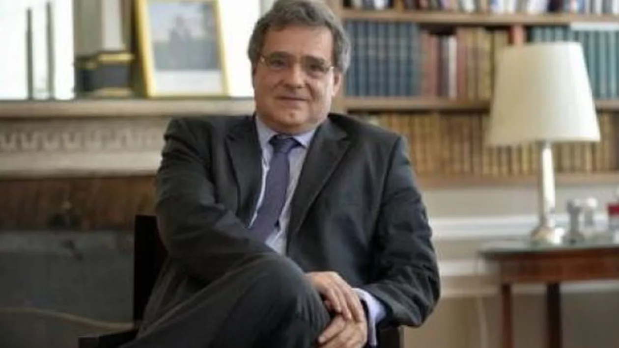 Ambasadorul Franței: Vizita președintelui Hollande în România, pregătită în mod activ de autoritățile franceze