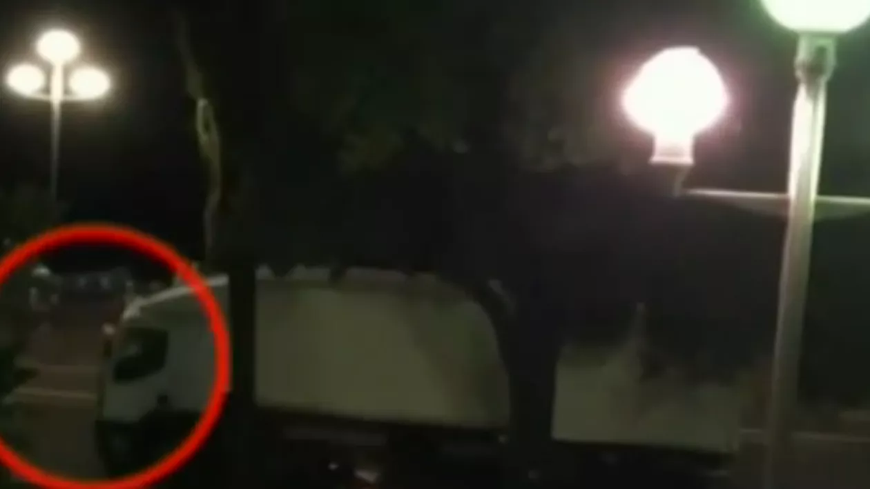 Franța își caută eroul: Un bărbat a încercat să-l oprească, cu mâinile goale, pe cel care se face vinovat de masacrul din Nisa (VIDEO)