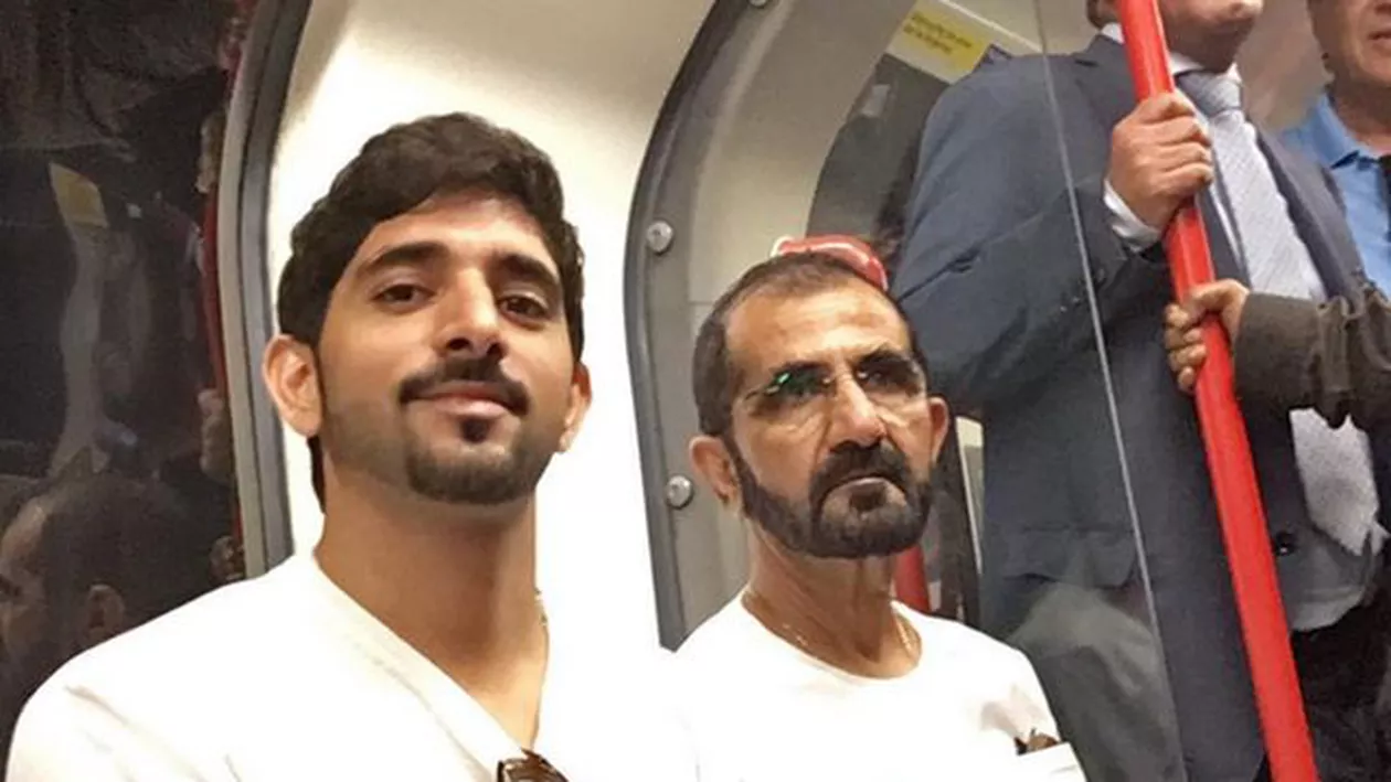 Prințul Dubaiului, la plimbare cu metroul prin Londra alături de tatăl său (FOTO+VIDEO)