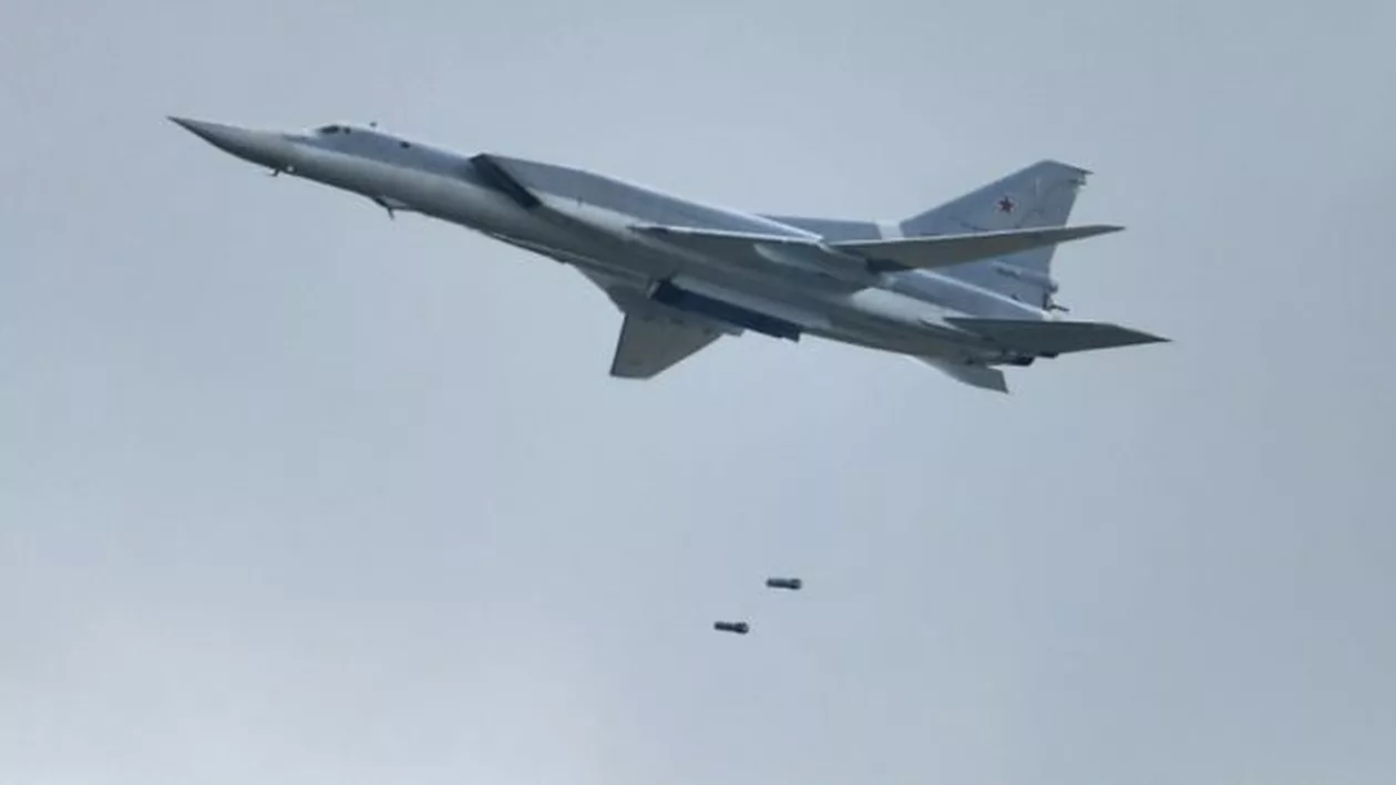 Două centre de comandă ale ISIS, distruse într-un atac aerian organizat de Rusia (VIDEO)