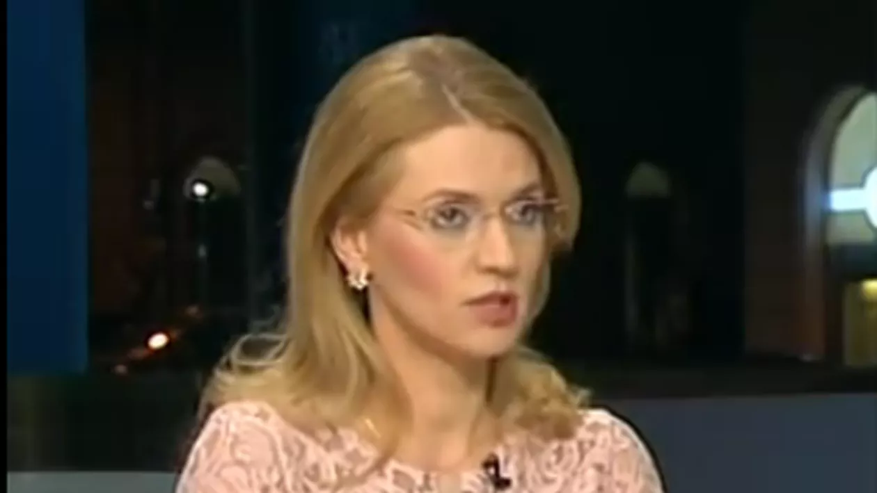 Alina Gorghiu: Eu îmi dau demisia dacă Guvernul se face cu PSD. Codrin Ștefănescu: Liderii liberali trăiesc strict în lumea lor (VIDEO)