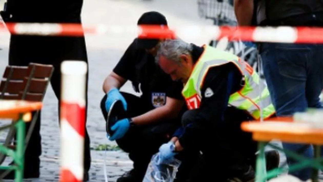 Alertă cu bombă la Londra: O mașină suspectă, descoperită în apropierea unei stații de mterou