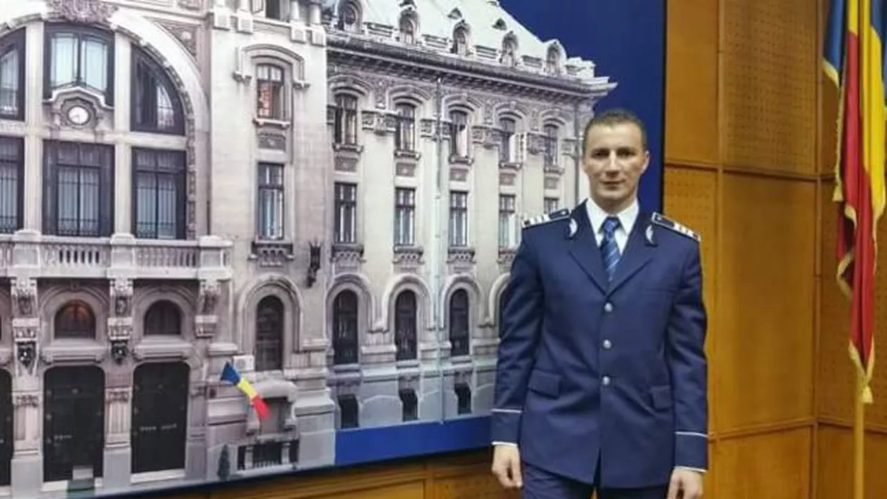 “Măcar m-a prins cu cascheta pe cap”. Marian Godină, surprins în trafic în timp ce oprea pe cine “nu trebuie” (FOTO)