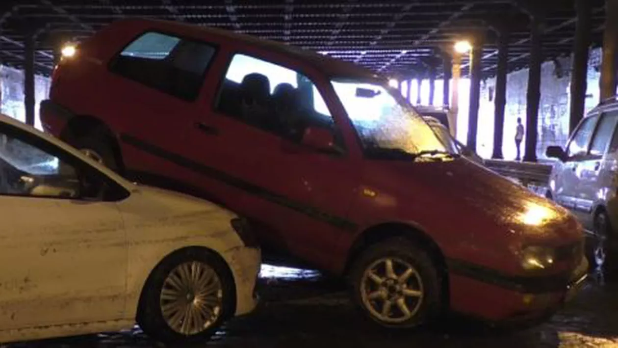 Inundații de amploare în Germania! Zeci de mașini au fost implicate într-un carambol (VIDEO)