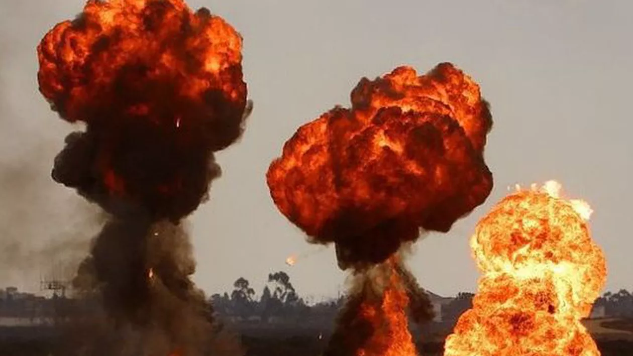 Explozie într-o cazarmă din Ucraina: Un emisar NATO printre cele trei persoane decedate