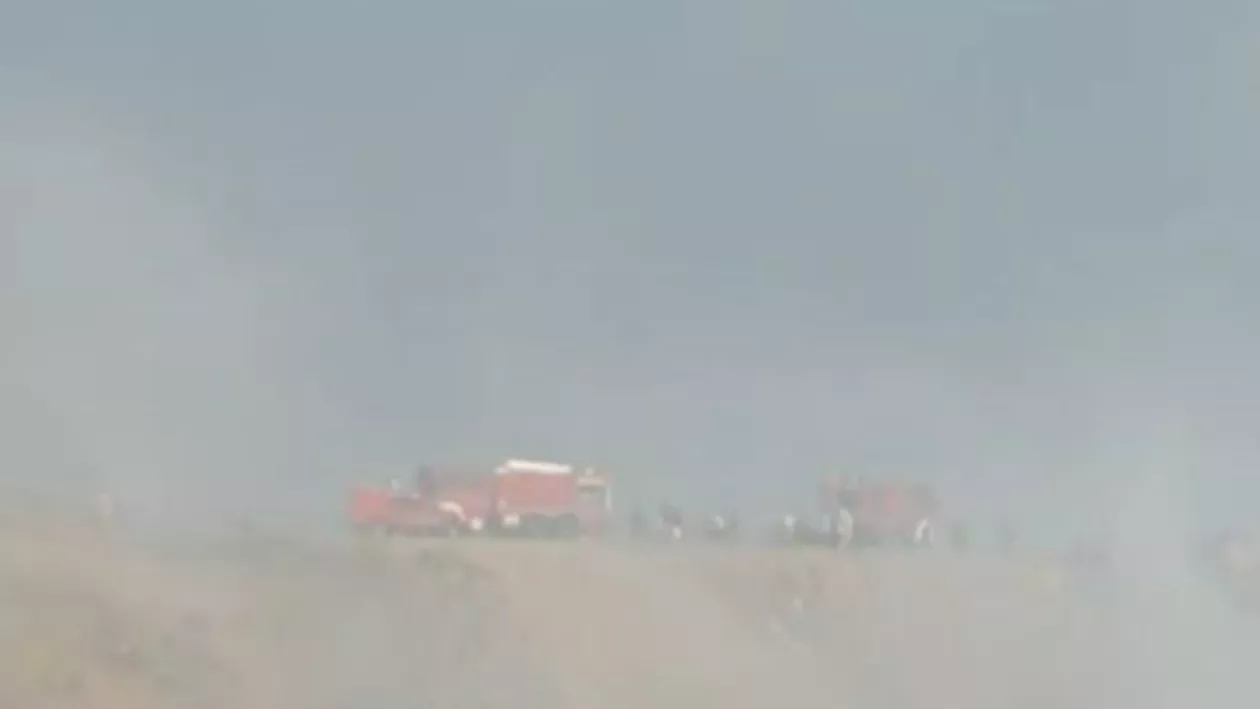 Incendiu la groapa de gunoi de la marginea Bucureștiului: 5 hectare de la Glina cuprinse de flăcări (VIDEO)