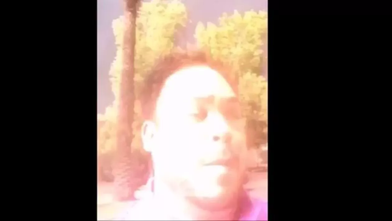 Un blogger, meteorolog de serviciu pentru fanii săi de pe internet, la un pas să fie lovit de un fulger, în direct (VIDEO)