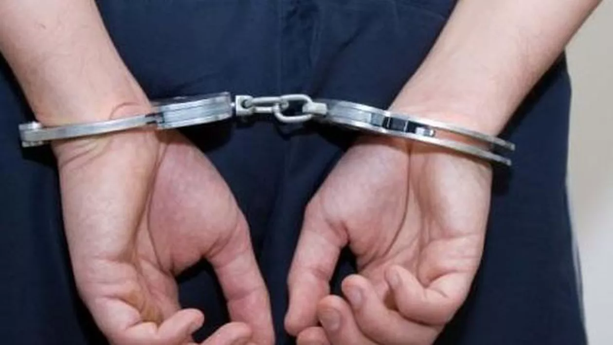 Un tânăr a fost înjunghiat în Capitală: Patru bărbați suspecți de comiterea infracțiunii au fost reținuți