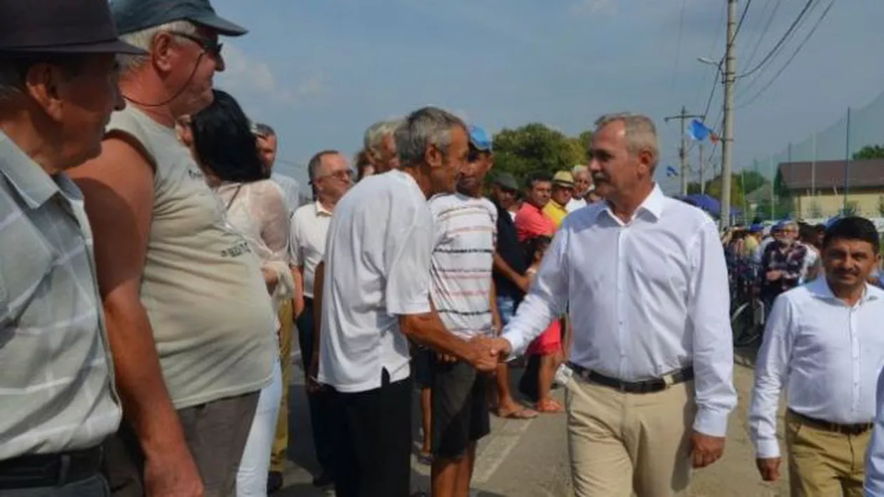 Liviu Dragnea, rege la el acasă! Liderul PSD, întâmpinat cu fanfară și covor roșu la Teleorman (VIDEO)