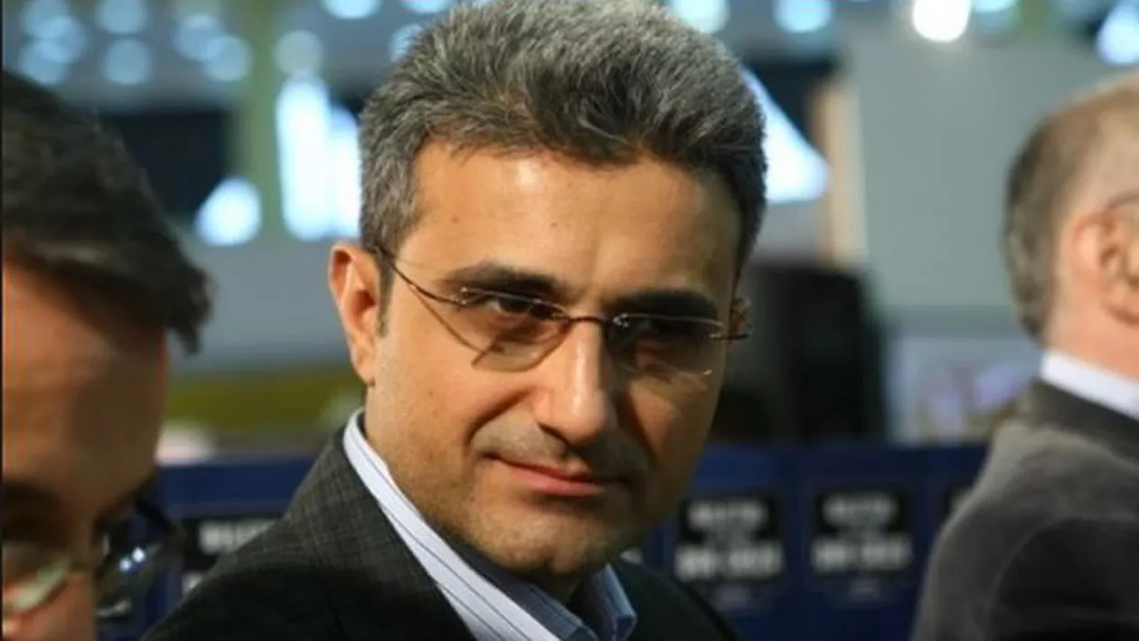 Surse: Robert Turcescu înlocuit din fruntea PMP București de fostul lider UNPR, Valeriu Steriu