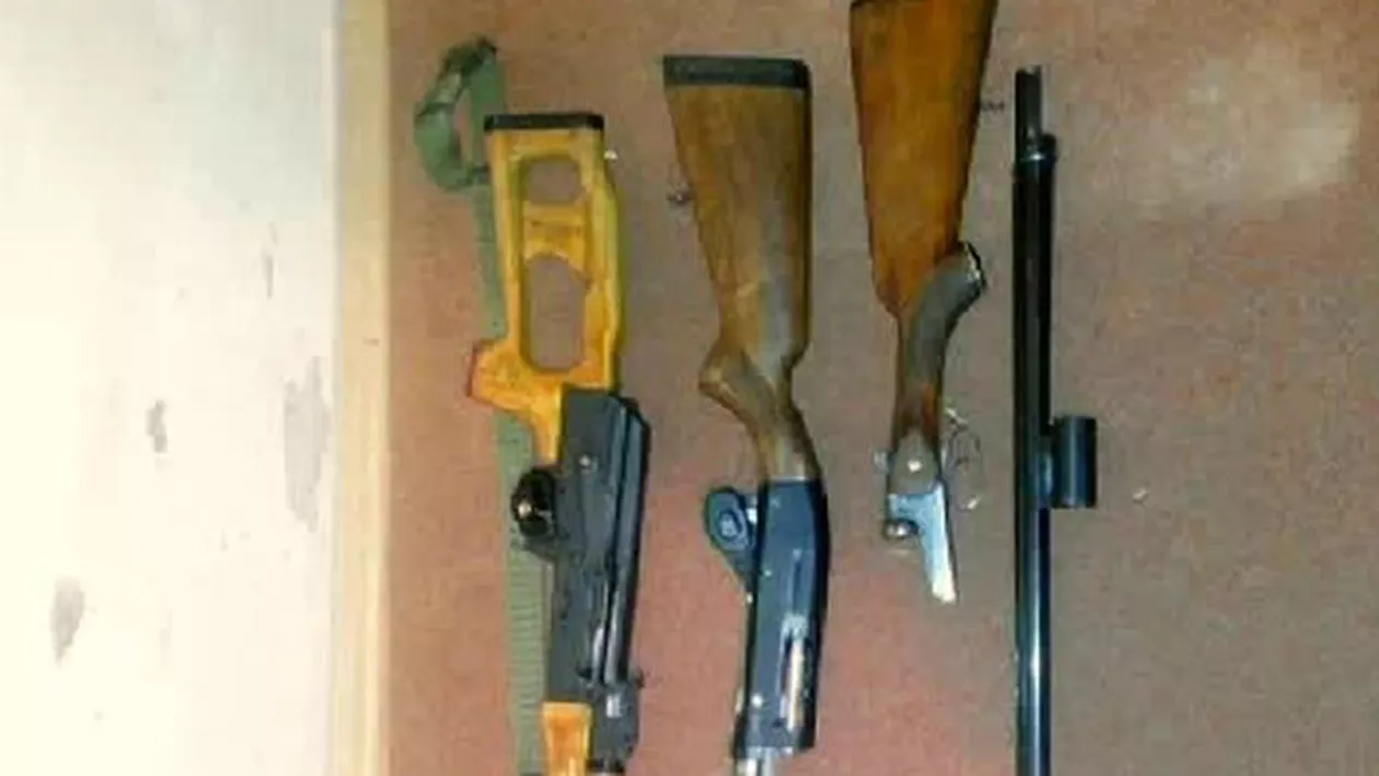 Armele presupușilor traficanți români, pe mâinile procurorilor DIICOT! Reportajul jurnaliștilor de la Sky News, contrafăcut (VIDEO)