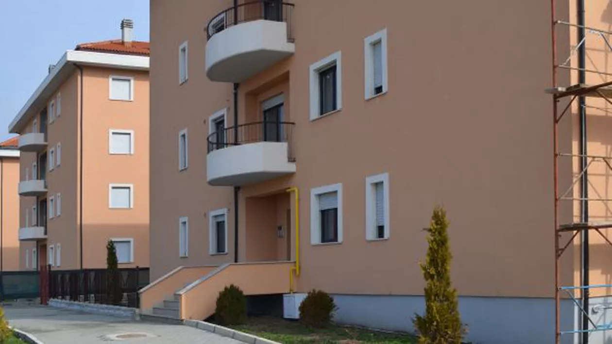 Adio cutii de chibrituri! Ce suprafaţă trebuie să aibă casa ta pentru a primi autorizația de construire