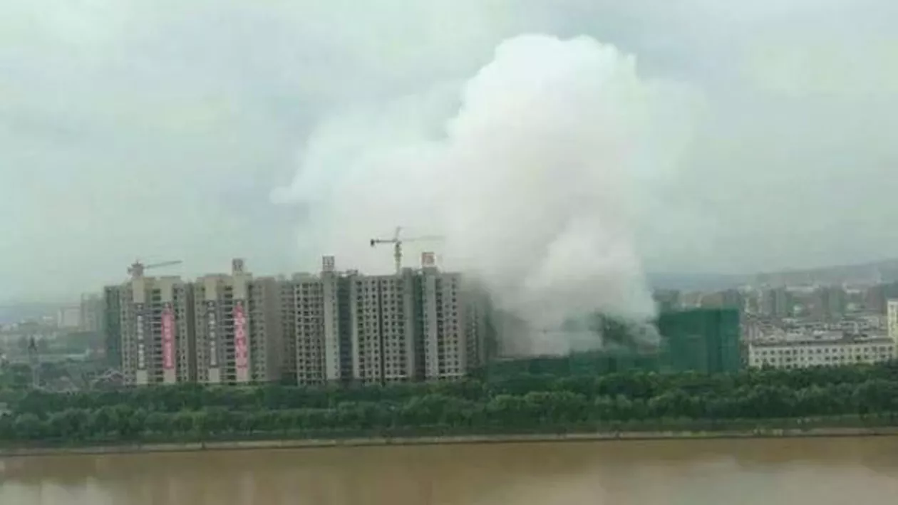 Explozie la o centrală electrică din China: Cel puțin 21 de persoane au decedat