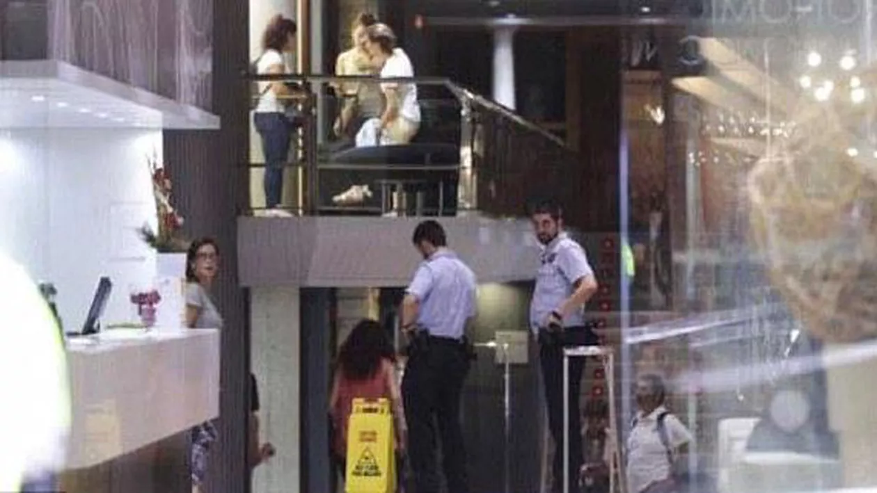 Atac armat în orașul spaniol Zaragoza: Atacatorul a reușit să fugă (FOTO)