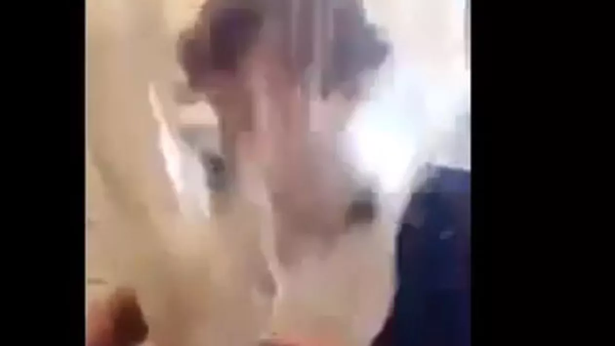 Mic dejun cu surprize: Un bol de cereale i-a explodat în față unui tânăr (VIDEO)