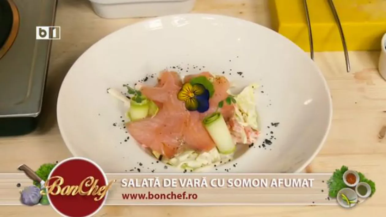 "BonChef". Răzvan Avram și chef Cătălin Jernoiu, despre cum se gătește o salată de vară cu somon afumat (VIDEO)