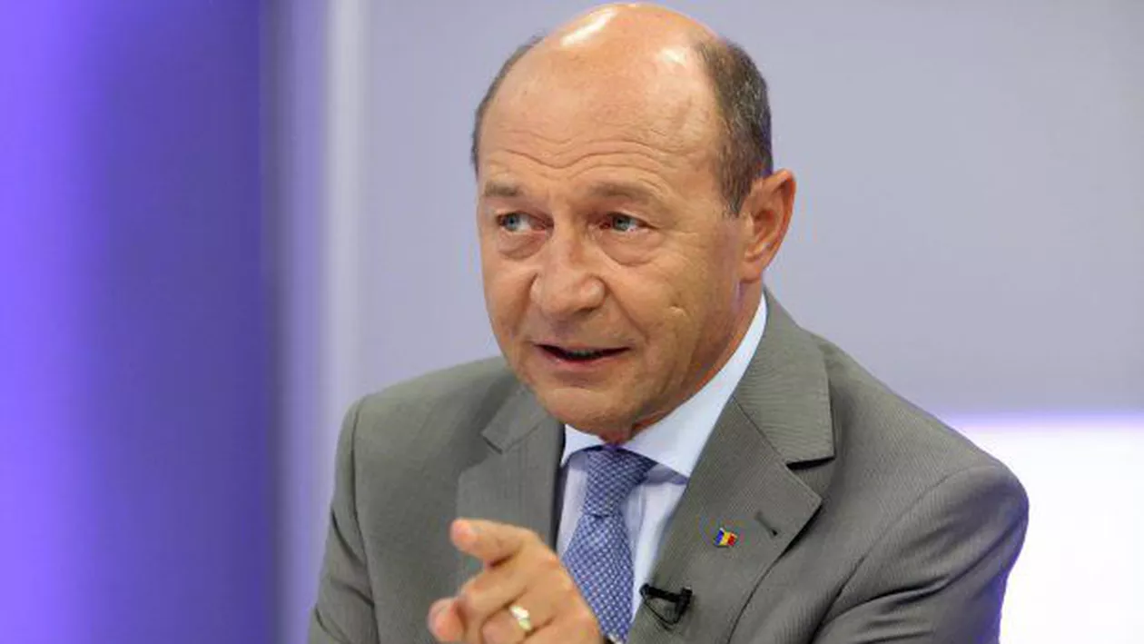 “Mitomanul Ponta a găsit formula să devină ceea ce merită să fie el în politică, adică un nimic”. Traian Băsescu, reacție acidă la adresa lui Victor Ponta în urma ultimelor sale declarații