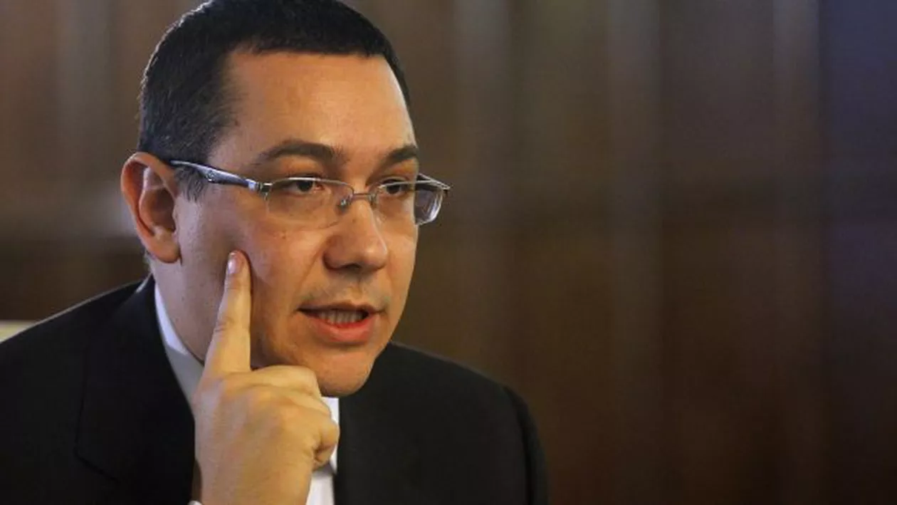 Ponta nu s-a împăcat cu pierderea calității de doctor. Fostul premier a cerut în instanță revocarea ordinului de ministru prin care i s-a retras titlul