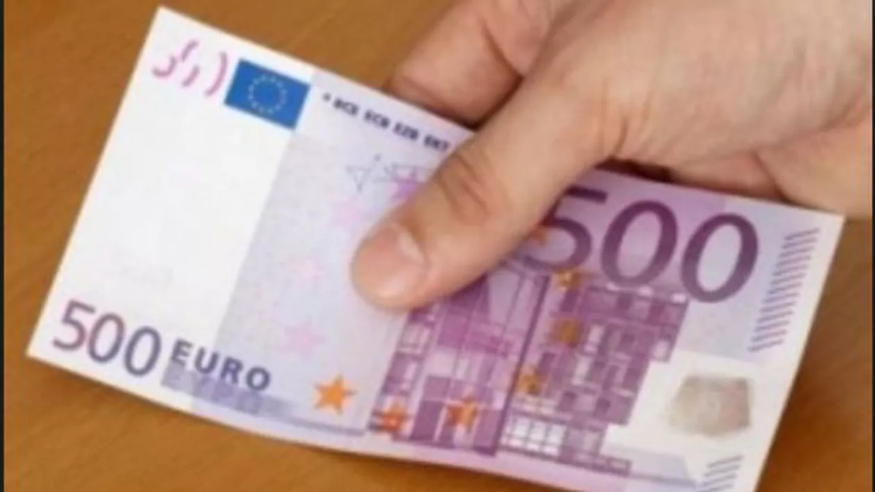 Italienii primesc de la stat 500 de euro la majorat. Tinerii vor putea folosi banii doar pentru activităţi culturale