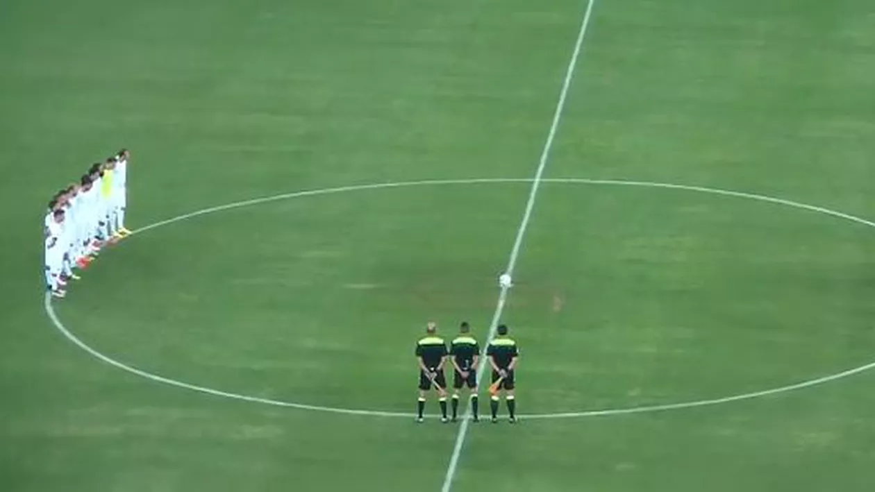 Moment de reculegere în memoria victimelor cutremurului din Italia, întrerupt de un CUCURIGUUU (VIDEO)