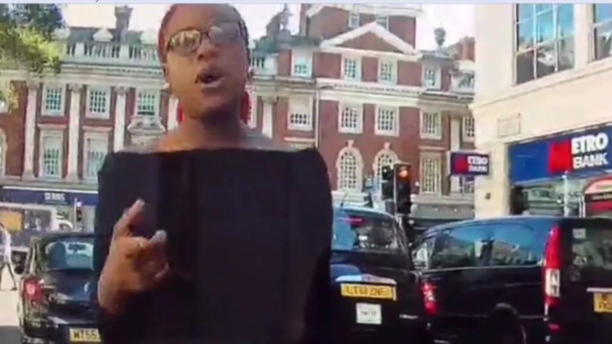 Scandal în plină stradă: Un prezentator de la BBC, înjurat și amenințat de o șoferiță (VIDEO)