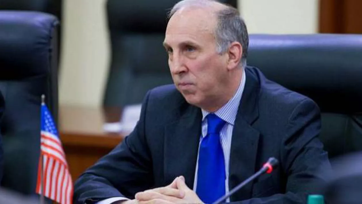 Ambasadorul SUA la Chișinău dă înapoi după ce și-a pus moldovenii în cap: ”Respect decizia și idealul unioniștilor”