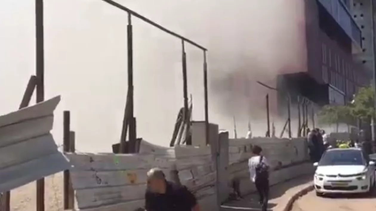 Momente dramatice în Tel Aviv! Cel puțin 2 oameni au murit, iar alți 27 au fost răniți, după ce o macara s-a prăbușit (FOTO)