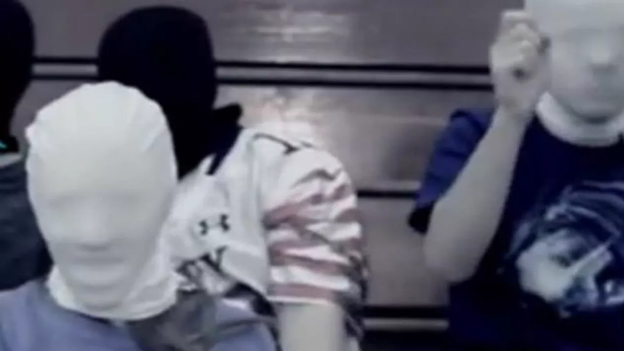 Agresiunile din școli, prezentate de un copil de 12 ani într-un film devenit viral pe Internet (VIDEO)