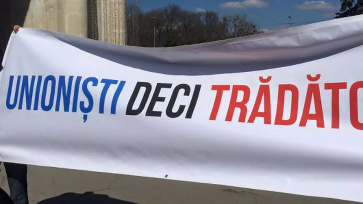 Pro-rușii de la Chișinău pregătesc campania prezidențială cu mesaje împotriva unirii: ”Unirea cu România înseamnă că vom fi proștii lumii”