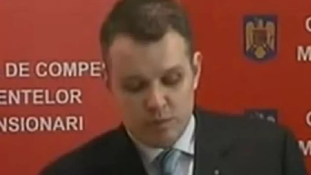 Un fost ministru al Sănătăţii, achiziție de senzație! Ion Bazac a cumpărat un Ferrari de 1,2 milioane de euro (VIDEO)