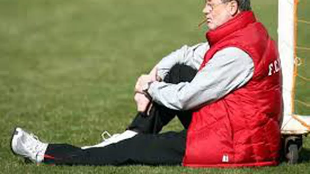 „Sunt mai buni pe post de araci la o vie”. Dinu Gheorghe, reacție ACIDĂ  față de doi jucători după înfrângerea dinamoviștilor în fața celor de la ASA Târgu Mureș