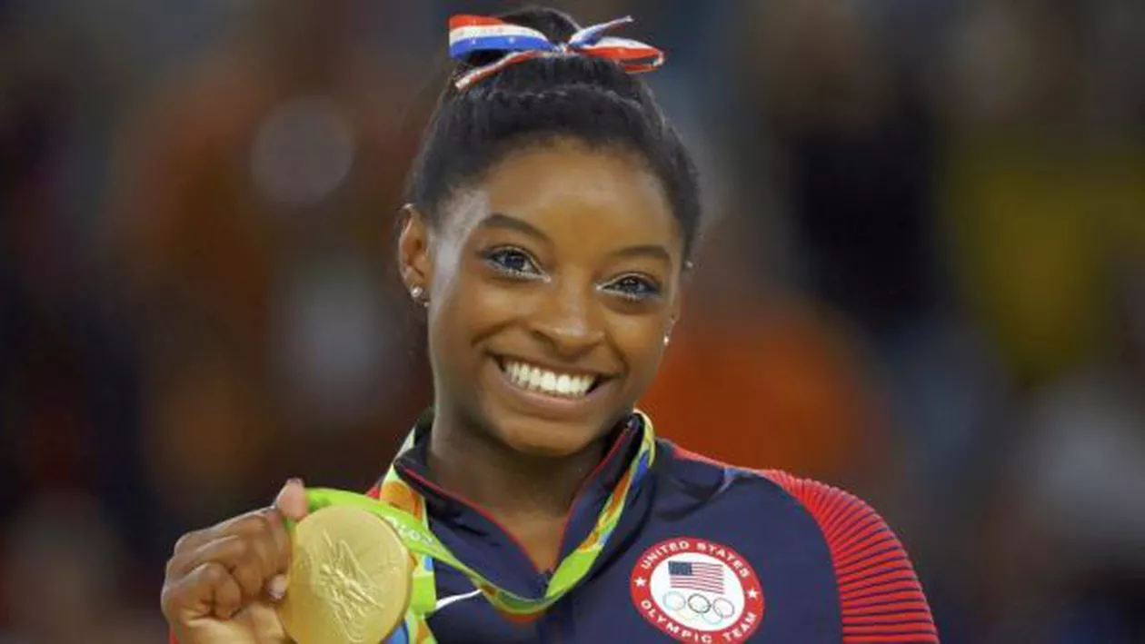 “Eu cred în sportul curat”. Prima reacție a gimnastei Simone Biles după ce a fost acuzată că s-ar fi dopat la Jocurile Olimpice. Pentru ce probleme ia campioana olimpică pastile