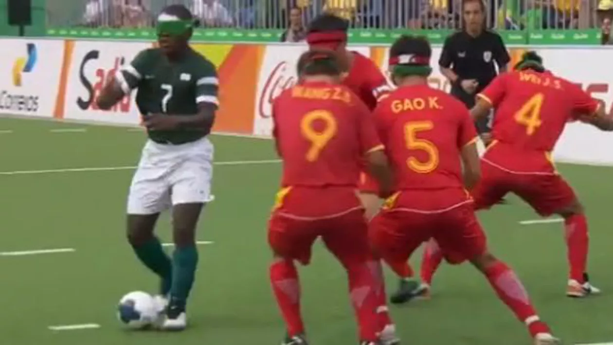 Goluri spectaculoase într-un meci dedicat persoanelor nevăzătoare: Un fotbalist orb a făcut senzație la Jocurile Paralimpice  (VIDEO)