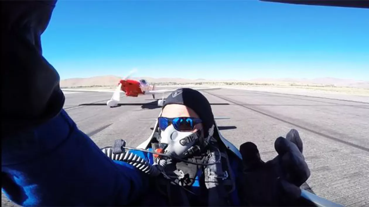 Pilot din Nevada, rănit în carlinga avionului, după ce i-a cedat motorul: „O mână lovită este cel mai mic preț pe care puteam să îl plătesc” (VIDEO)