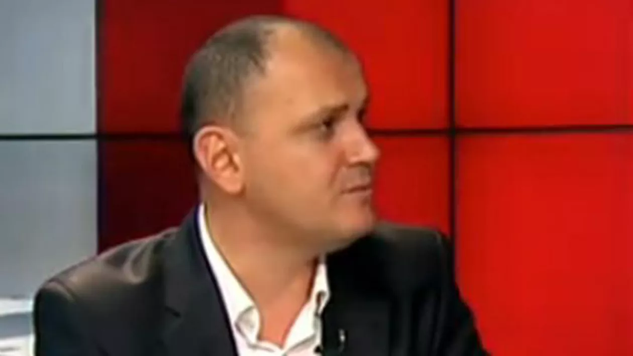 Sebastian Ghiță: Ponta și-a dat demisia după ce a fost informat că existau trupe care urmau să atace Guvernul (VIDEO)