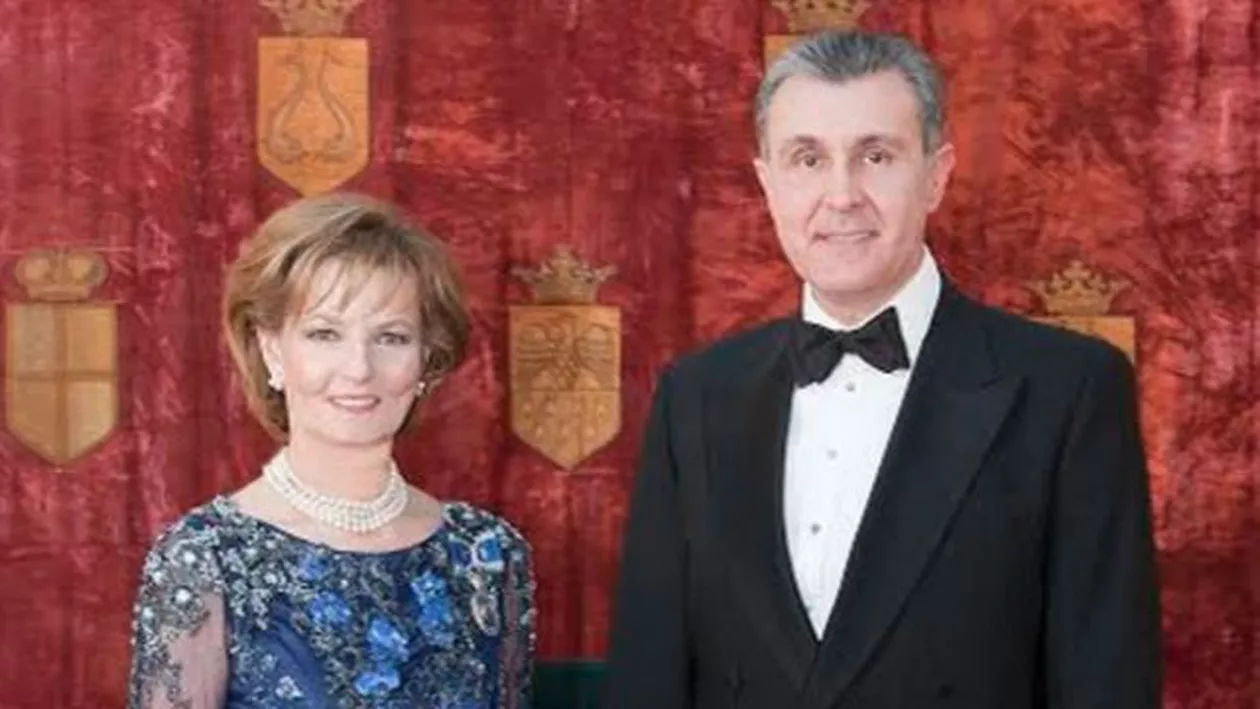 Principesa Margareta și Principele Radu și-au reînnoit jurămintele de căsătorie. Ceremonia religioasă a fost oficiată cu uşile închise