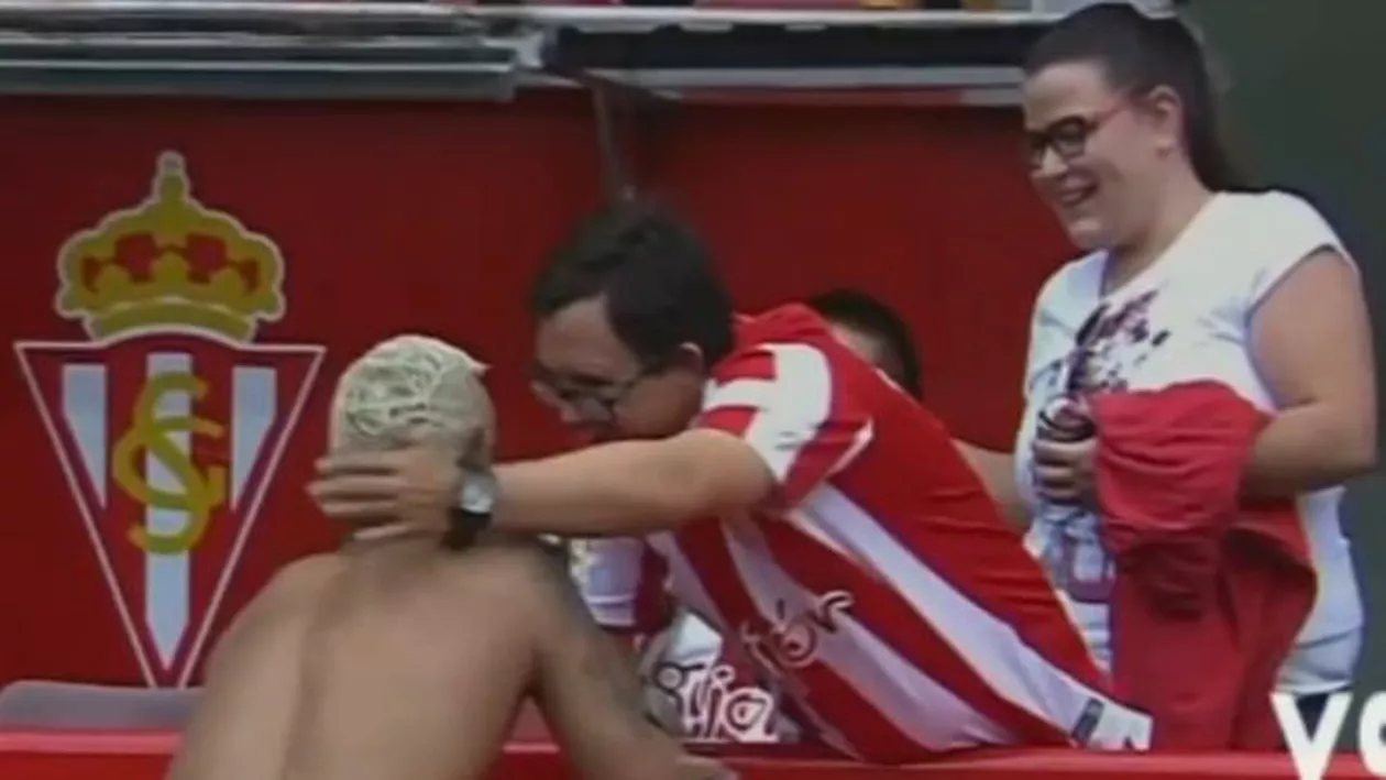 Gest superb făcut de Neymar: Atacantul Barcelonei i-a oferit tricoul său de joc unui fan advers în scaun cu rotile (VIDEO)