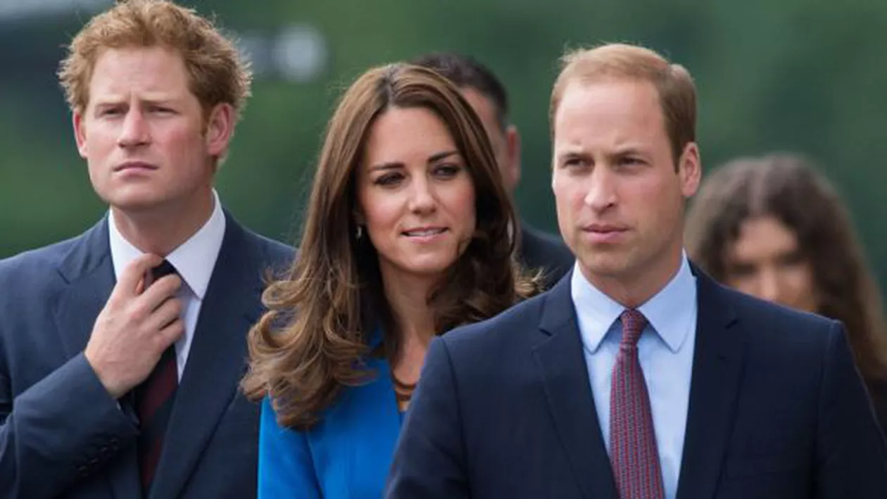 Execuția Prințului William și a lui Kate Middleton, cerută de un grup de protestatari în timpul vizitei celor doi în Canada (FOTO)