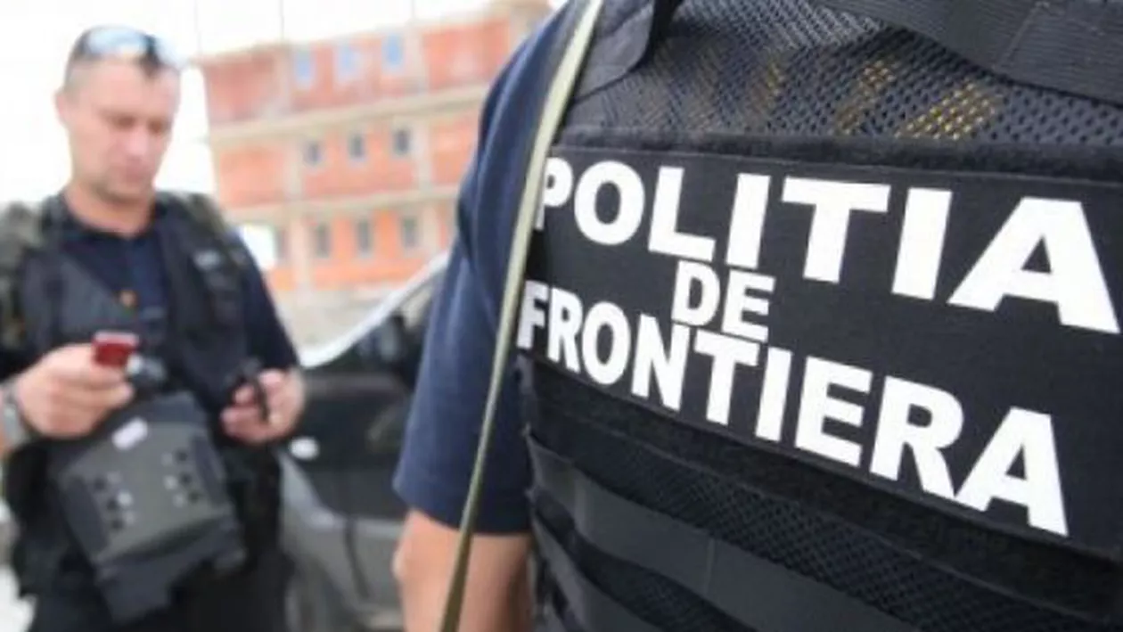 Patru imigranţi au fost prinși în timp ce încercau să intre ilegal în România din Serbia (FOTO)