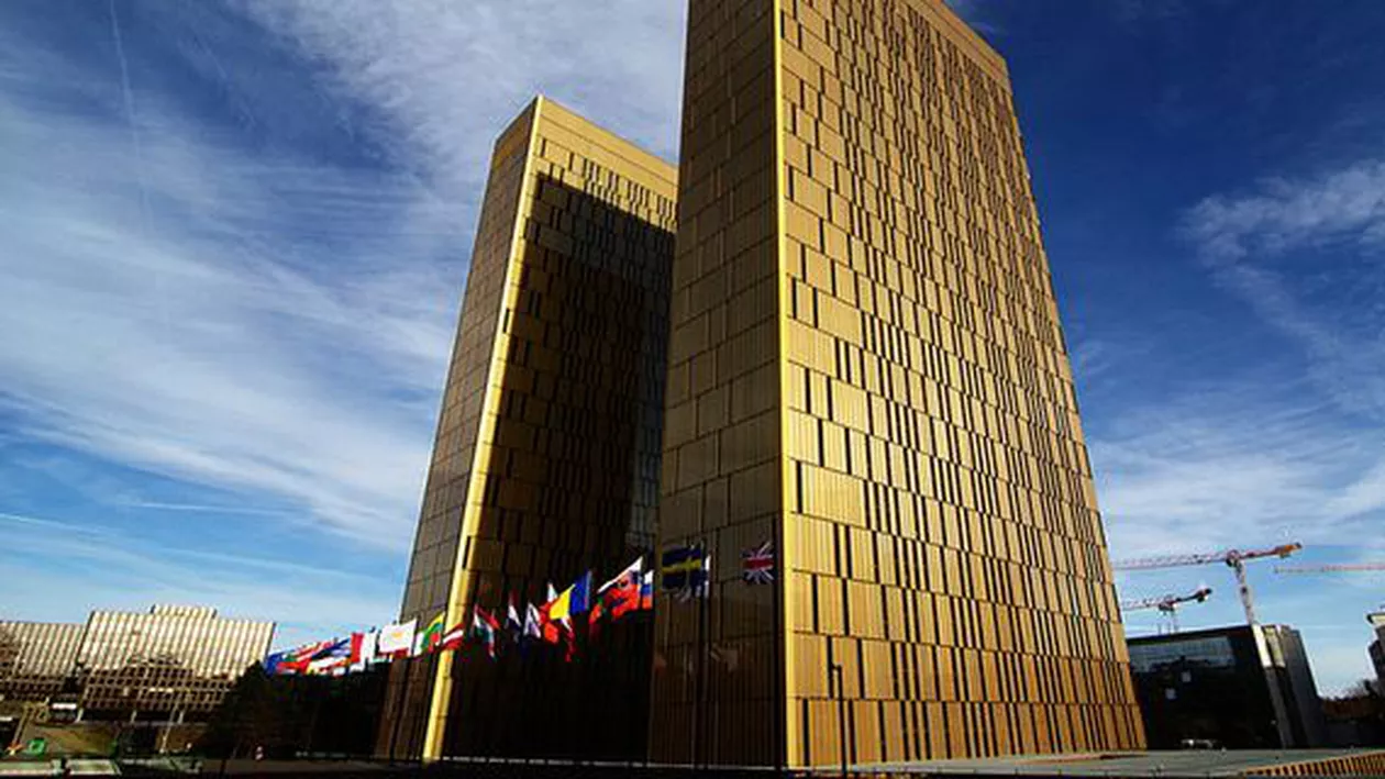 Comisia Europeană a decis să trimită Germania în fața Curții de Justiție a UE din cauza introducerii unei taxe de drum care ar trebui să se aplice doar în cazul șoferilor străini