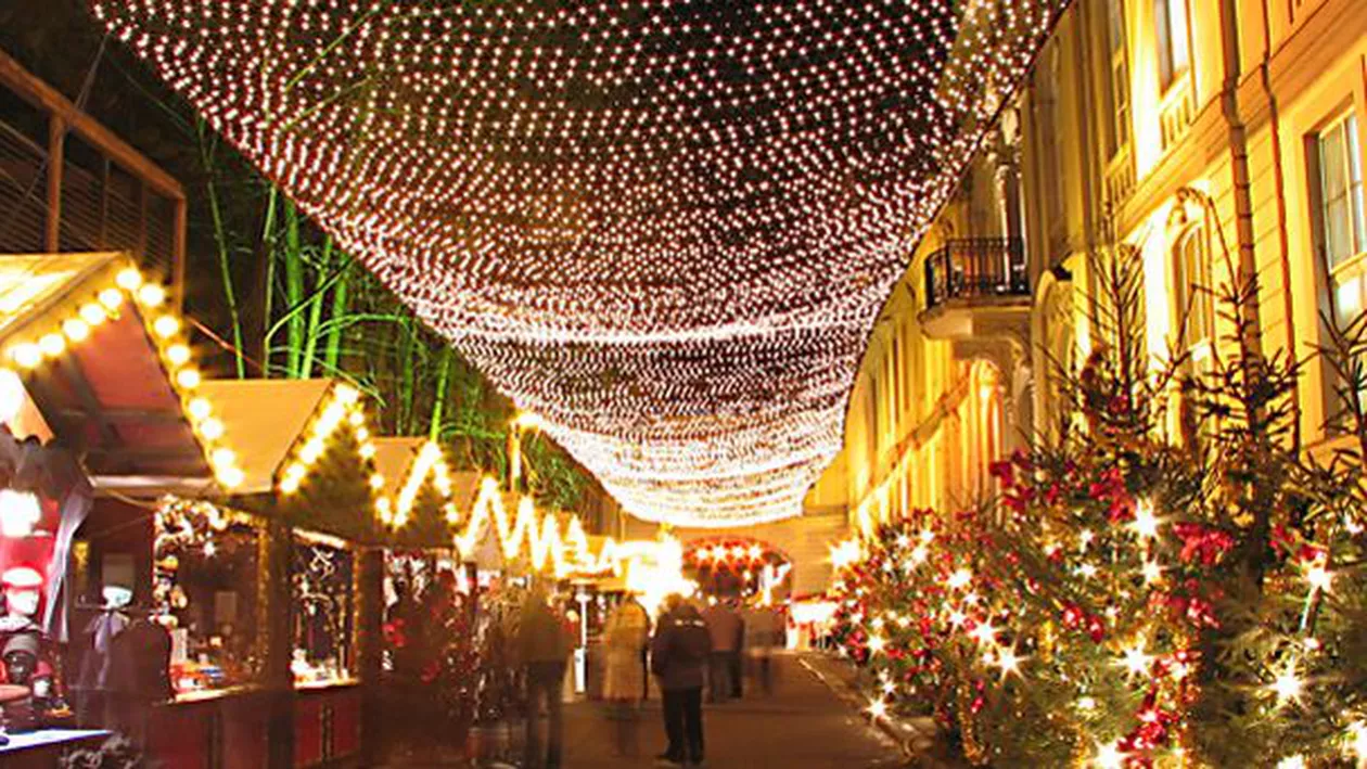 Târgurile de Crăciun cu atmosferă din basme și decorațiuni deosebite, principalele atracții ale iernii